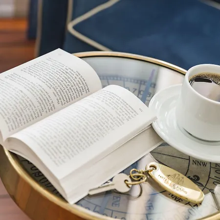 Brit De Paris מלון 2*