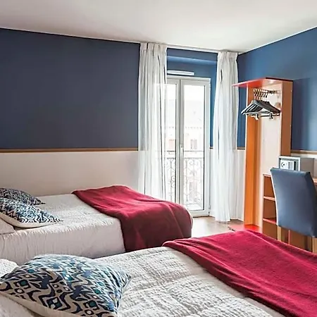 Brit De Paris Szálloda 2*