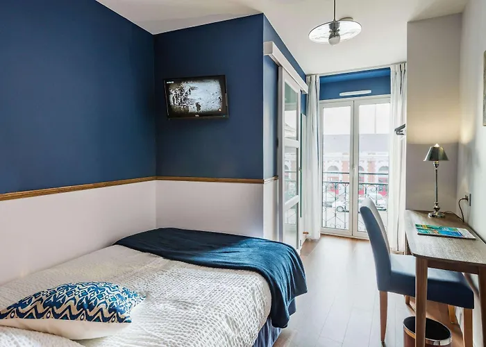 Brit De Paris San Juan de Luz