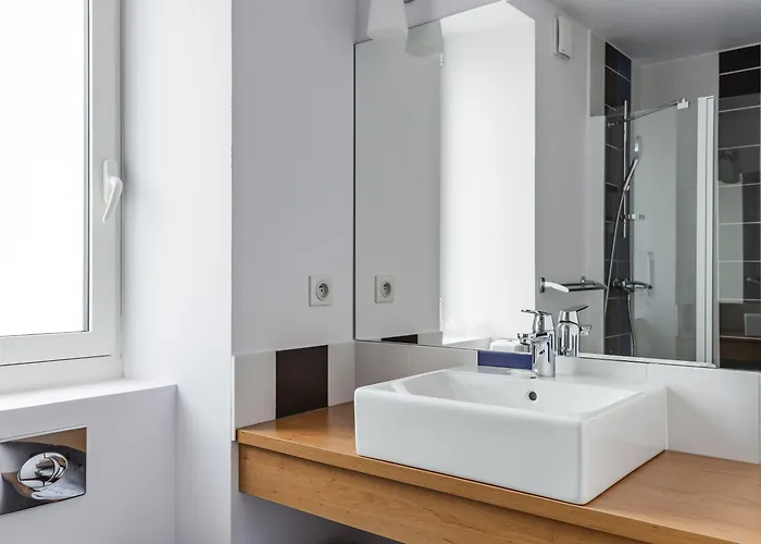 Brit De Paris 2* San Juan de Luz